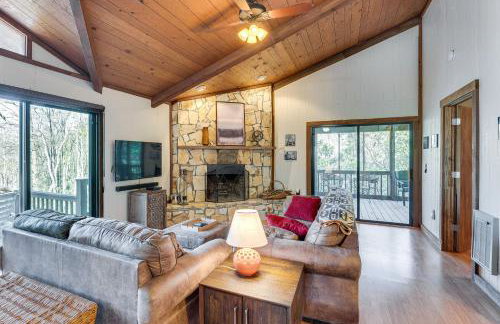 Smoky Mountain Cabin with Fire Pit and Stunning Views! - Foto 2