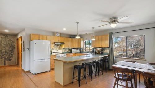 Single Tree Cottage - Walk to Downtown Chama! - Foto 2