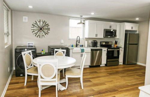 Newly Renovated Small Town Retreat - Foto 4