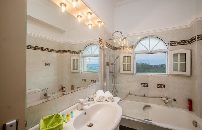 Zante 5 bedroom Villa with private pool and basketball court - Foto 23