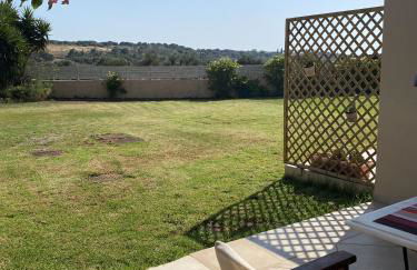 House with Garden in Peratata - 10' from City Center - Photo 12