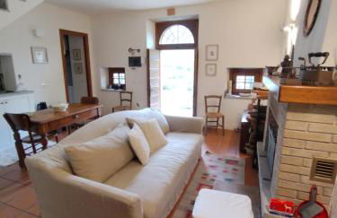 Fuga Romantica di San Valentino In un angolo intimo e facile da raggiungere, Ca del Livello vi accoglie con il calore del camino e la magica atmosfera del luogo - Foto 16