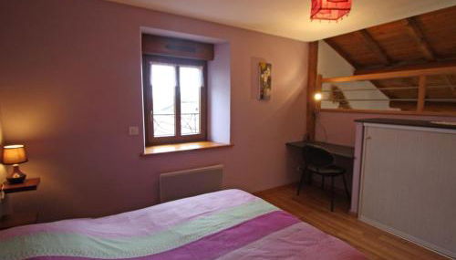 Gîte spacieux avec terrasse, confort moderne dans un cadre verdoyant et propice aux balades. - FR-1-589-79 - Foto 2