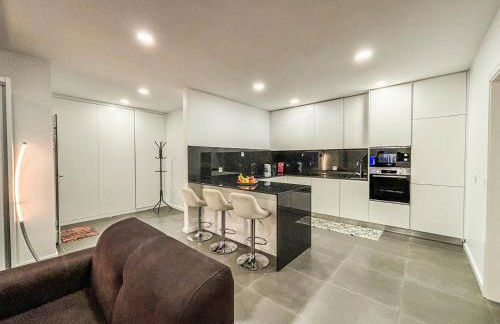 Bragança Holiday Home new apartment with 2 bedrooms private parking - Foto 8