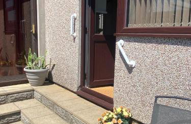 Carol,s Place Bridgend, Porthcawl, Margam Park, Port Talbot, Swansea & Cardiff mins from J37 M4 sleeps 6 - Foto 29