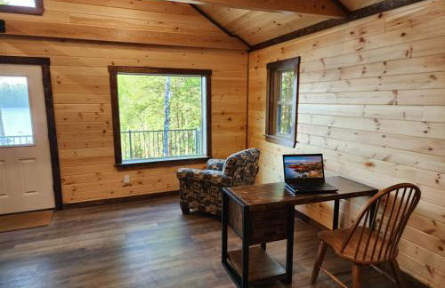 Family Friendly Lakefront Cottage, Ambajejus Lake - Foto 28