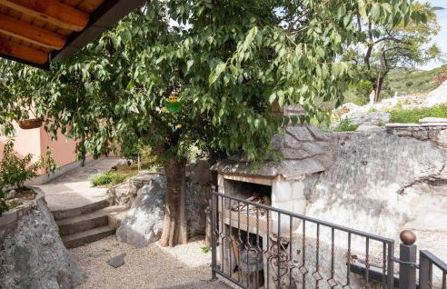 2 Bedroom Awesome Home In Peracko Blato - Foto 17