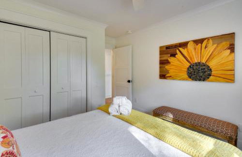 Tranquil Travelers Rest Home with Fire Pit! - Foto 16