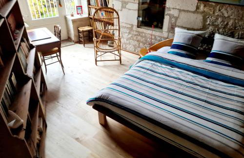 Maison du XVème au cœur du village médiéval - Foto 24