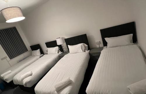 The Bake Apartment - 5 bedroom Large Apartment sleeps up to 16 person - Foto 8