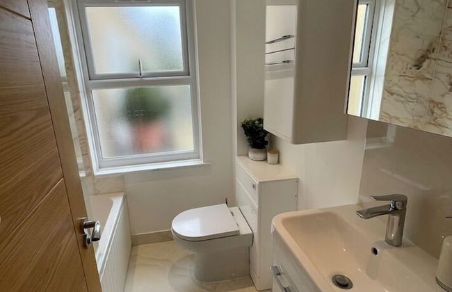 Lovely Two Bedroom Home - Foto 13