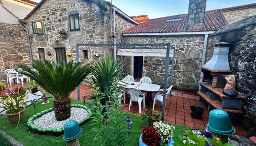 Casa a Voada - Rural con Piscina Privada, Barbacoa y Juegos - Foto 5, Garden