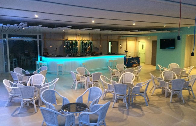 Irina Beach Hotel - Photo 71