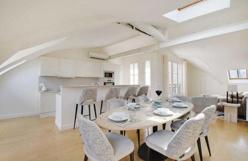 Apt a c 3BR 6P - Saint-Lazare Les Champs Elysée - Foto 21