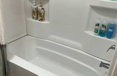 Cozy Home off Brady ST - Foto 40