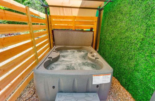 Hot Tub and Fire Pit Holiday Island Getaway! - Foto 25