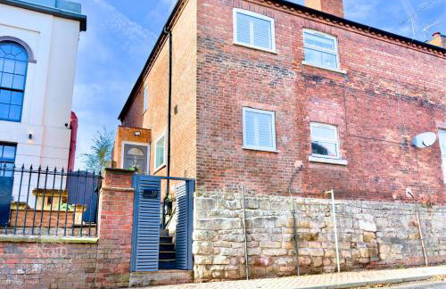 Central, dog friendly, private courtyard - Foto 20