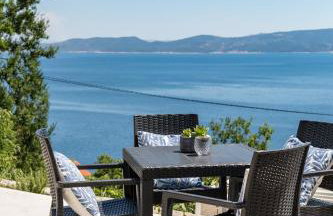 Waterview Apartments - Koru Apartment and pool - Photo 40