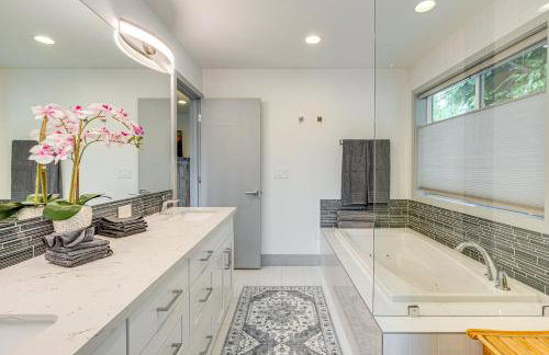 Amazing Outdoor Space! Everett Escape with Hot Tub - Foto 16