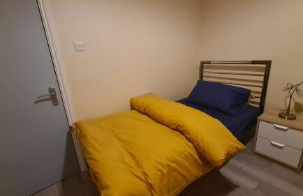 Entire 2 Bedroom Home/Flat In London, Central Line - Foto 8