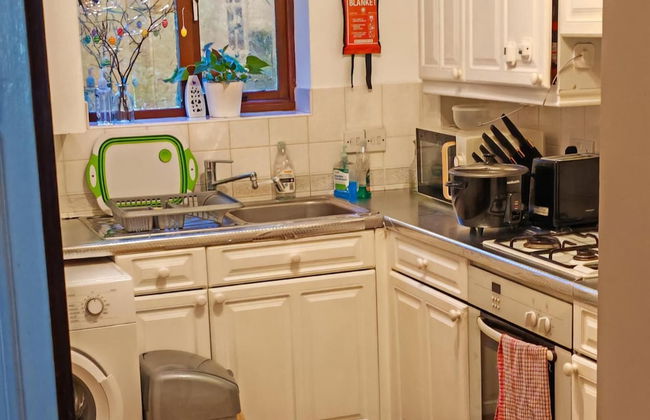 1-bed Apartment in Croydon -free Parking, Wifi - Foto 8