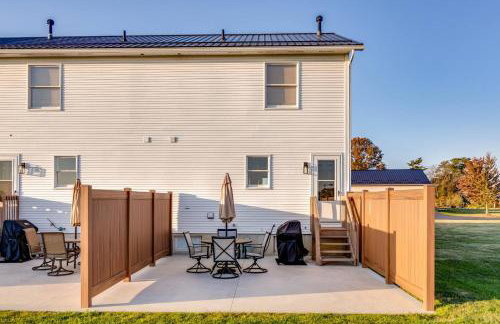 Charming 2BR Home w Outdoor Space & BBQ Grill - Foto 25