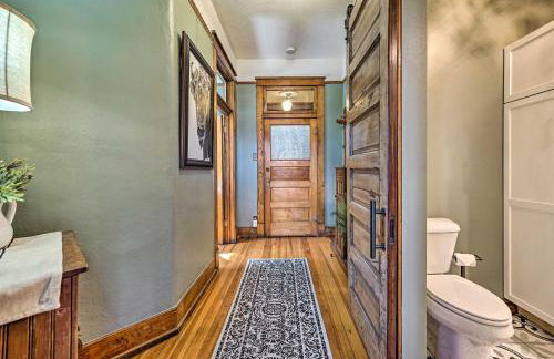 Walk to Shops and Restaurants Dtwn Laramie Condo! - Foto 24