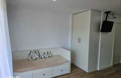 Julia's apartment - Photo 15