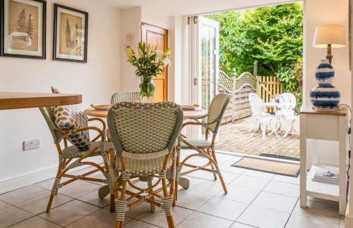 Poppy Cottage - Cosy 2 Bedroom, Perfect for Family! - Photo 72