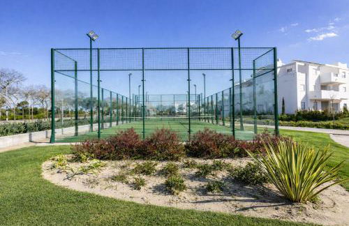 Chic & Bright Costa Ballena Getaway - Foto 26