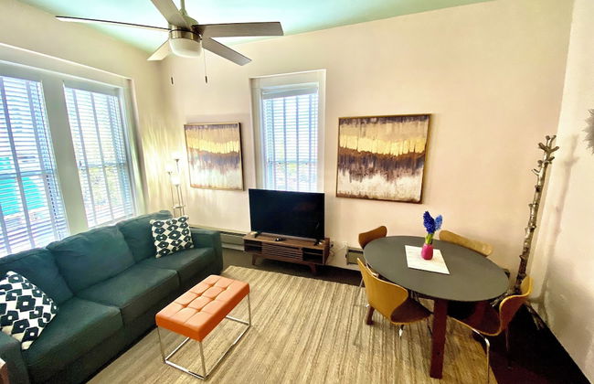 Bisbee Brownstone Suites - Photo 28