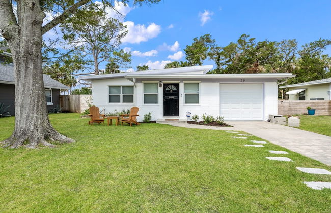 Bay Breeze Bungalow - Photo 8