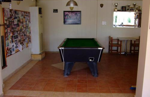 Antonios Hotel - Photo 30