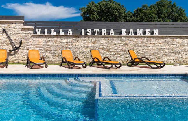 Villa in Pula With Pool Near Roman Arena - Photo 21