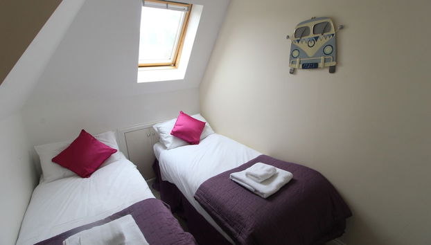 Westcliff House - 4 Bedrooms - Photo 5, Room