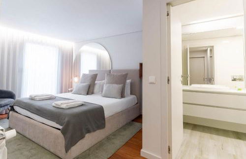 Porto & Douro Vista Apartments by Inviting - Photo 70