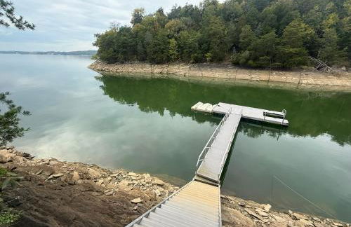 The Overlook on Douglas Lake -Waterfront Luxury - Photo 57