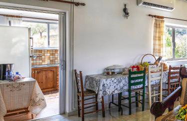 Grandma's House Mani - Foto 24