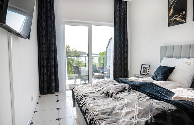 Apartment Overlooking the River, Sauna, Dziwnow - Photo 30