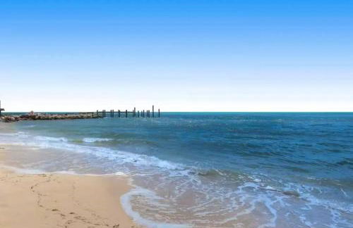 A Wave From it All - Foto 41