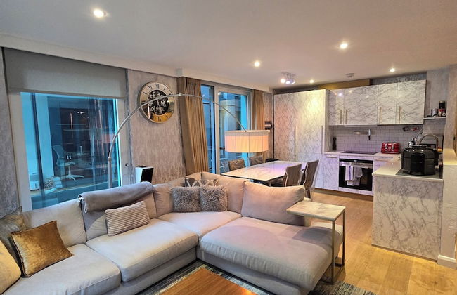 Stylish and Modern 1 Bedroom Apartment in Farringdon - Foto 6
