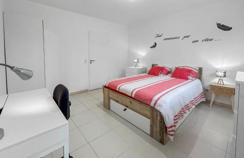 Vivez Lunel-Clim-Wifi Fibre-Parking Privé-Patio T2 - Foto 11