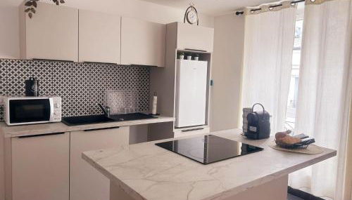 Belle Epoque Bagtinolles - Foto 2