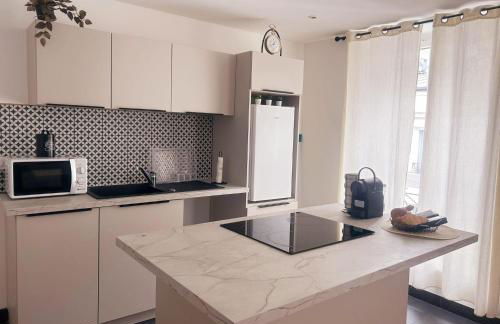 Belle Epoque Bagtinolles - Foto 2