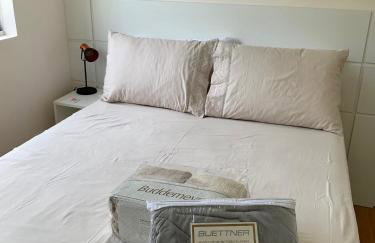 205- Apartamento 1 quarto suite, Encantador, amplo e decorado, mobiliario moderno, cozinha completa com utensílios , Excelente vista da cidade e localização privelegiada no bairro Bigorrilho , - Photo 40