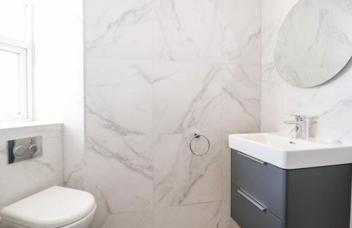 Craig Y Wylan - Photo 23