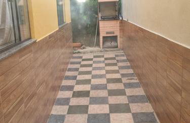 Casa com dois quartos,dois banheiros,sendo um, uma suíte,sala de estar cozinha e garagem - Foto 35