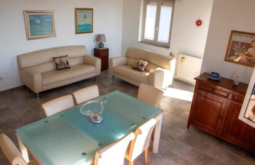 Apartment by the sea - Foto 1