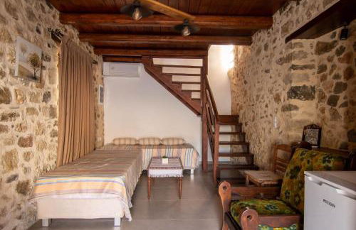 Hercules Traditional Houses - Photo 66