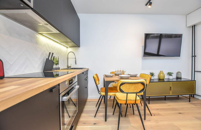 Welcoming Apartment - 1br/4p - Arc de Triomphe - Photo 1